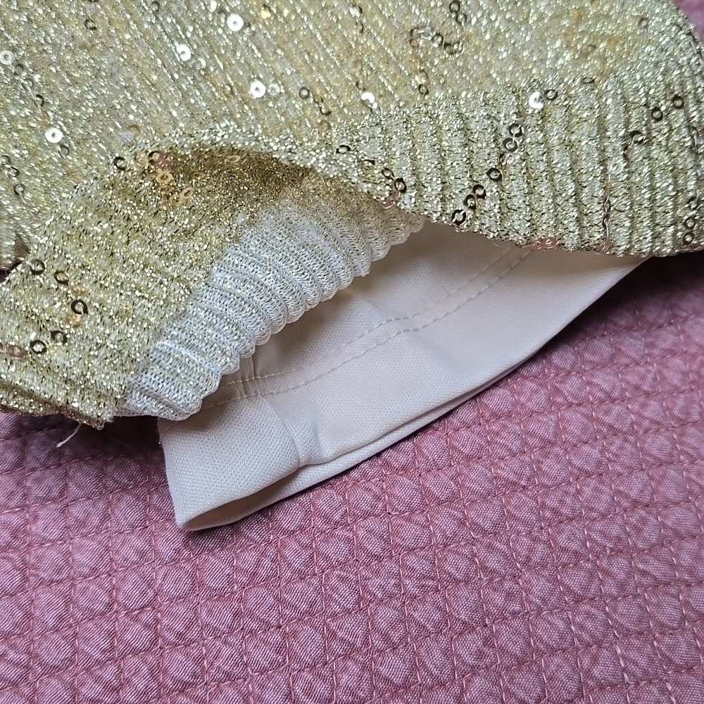 Chelsea & Violet Gold Short Puff Sleeve Sequin Embellished Jumper Medium - Picture 7 of 16